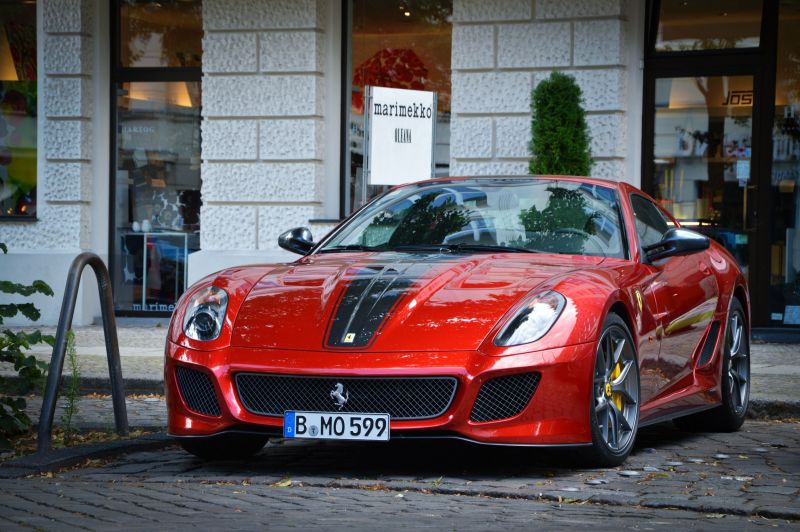 vermelho,Berlim,Ferrari,GTO,599,kurfurstendamm