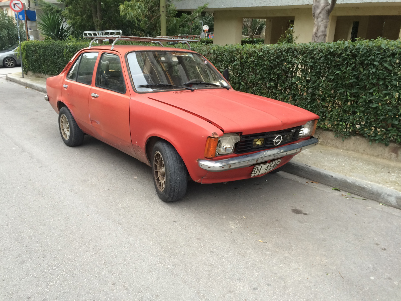 Auto, Fahrzeug, Opel, Limousine, Landfahrzeug, Automotive außen, Familienwagen, Kompaktwagen, Kraftfahrzeug, Exekutivwagen, Stadtauto, Opelkadett, Kadettc