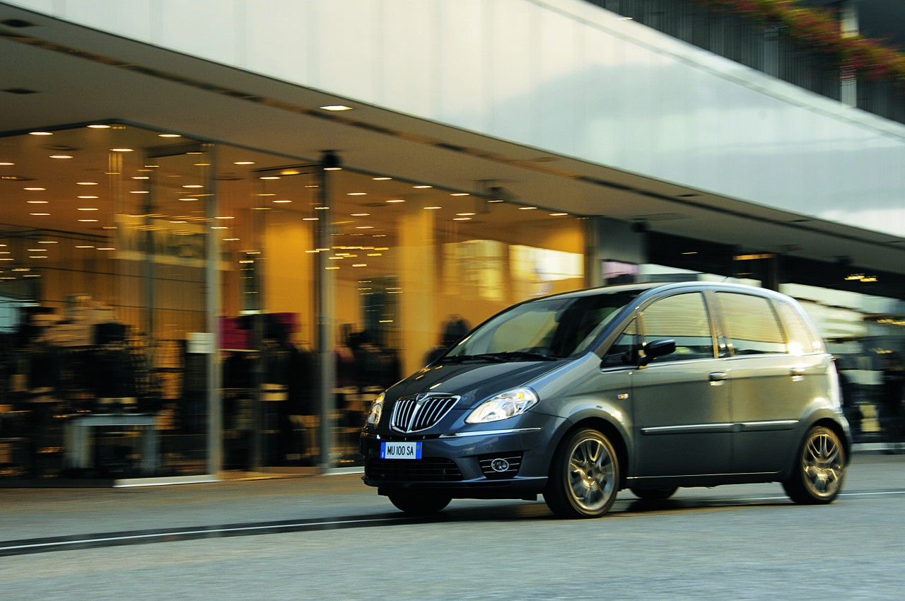 auto, vozidlo, Mercedes Benz, doprava, netcarshow, netcar, obrázky vozidel, photo auto, 2011, Lancia, Musa, pozemní vozidla, automobilového designu, automobil make, luxusní vůz, kompaktní vůz, městské auto, sportovní užitkové vozidlo, auto show