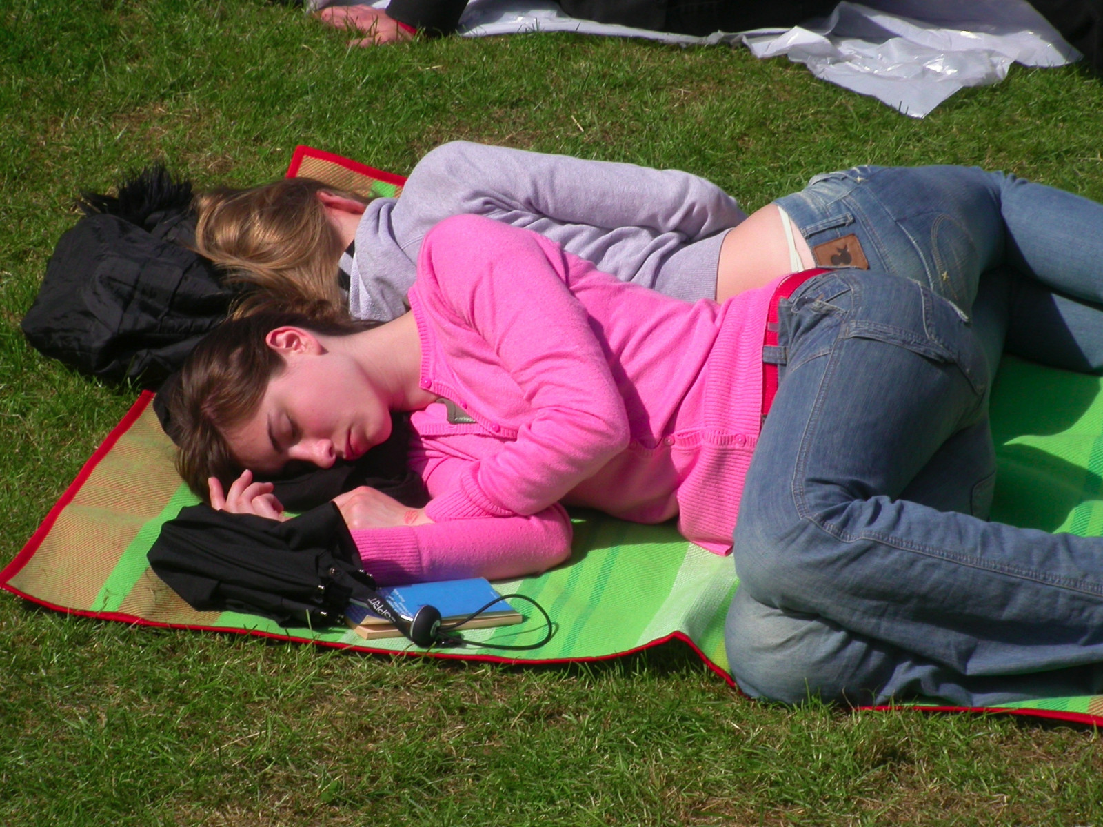 dívky, dívka, krása, hudebníci, publikum, spát, mladý, Jazz, řemen, světová hudba, mladé dívky, Moers, svatodušní, june2006, dmai, moersfestival