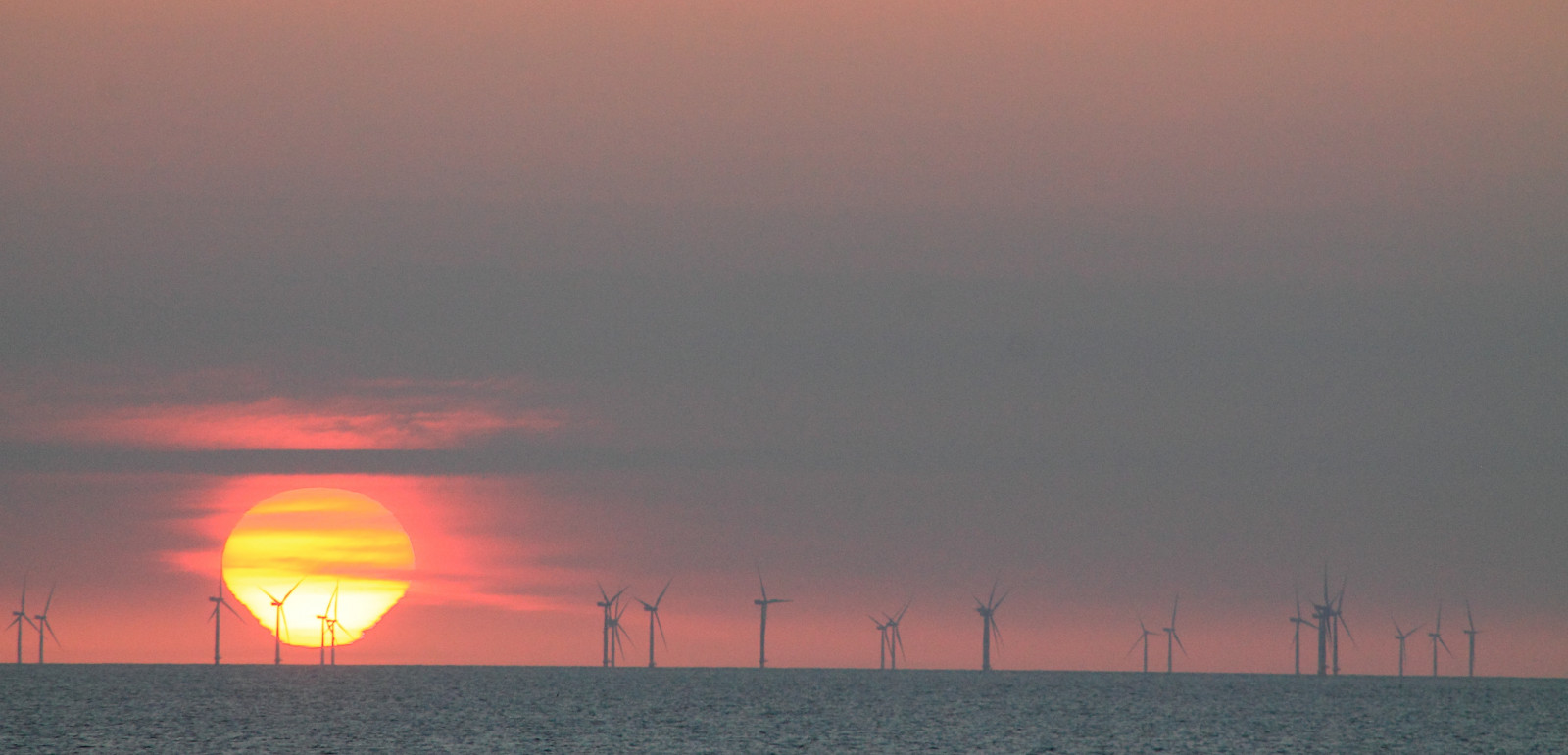 západ slunce, moře, voda, nebe, pláž, svítání, uklidnit, Anglie, večer, ráno, pobřeží, slunce, Kánon, vítr, horizont, atmosféra, větrný mlýn, Evropa, soumrak, Spojené království, elektrický, Blackpool, mrak, Tamron, Pohled, svítání, oceán, Sluneční svit, cloudporn, pobřeží, skyporn, energie, gb, Fleetwood, 1100D, pobřežní, odlesk, Rossall