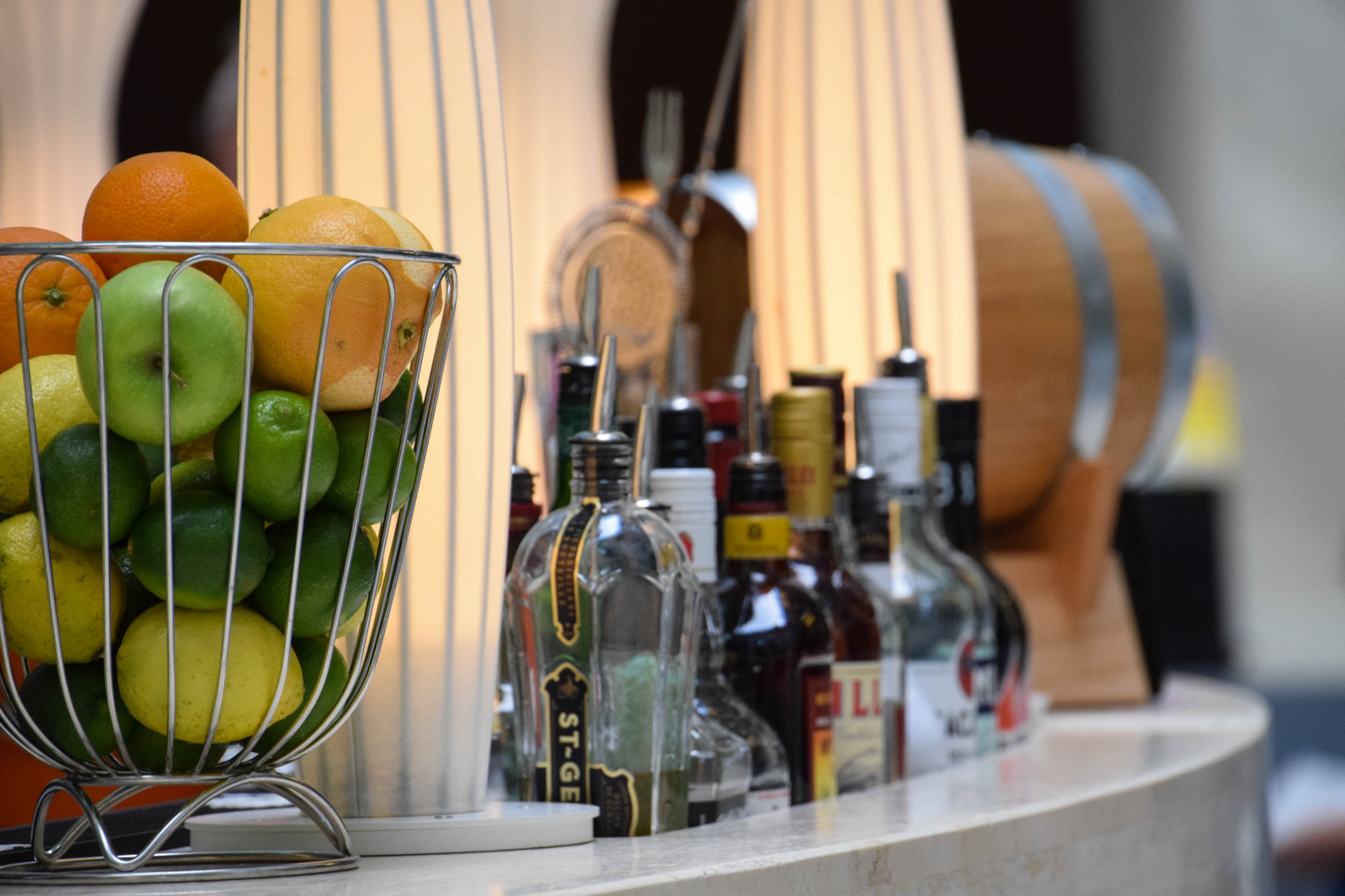 jídlo, víno, hotel, káva, napít se, Německo, pivo, bar, restaurace, Evropa, hospoda, Berlín, květ, de, euorpe, Německo, radissonblu, radissonbluhotel, nápoje, dezerty, jídlo, smysl, Muž se objekt