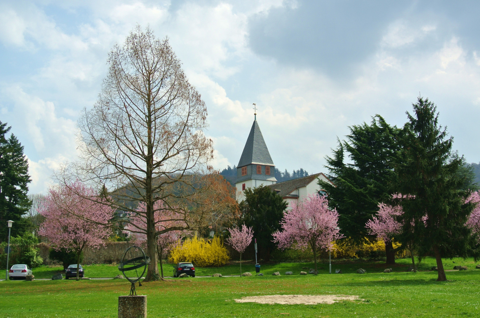 kostel, Německo, krajina, jaro, kirche, Třešňový květ, Landschaft, Fruhling, almondblossom, kirschbl te, mandelbl te, Seeheimjugenheim, ivlys, Bergstrase