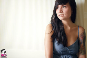 Oboi Dlinnye Volosy Bryunetka Fotografiya Tatuirovka Chernye Volosy Moda Devushki Samoubijcy Odezhda Supermodel Loren Samoubijstvo Loren Holdsvort Krasotu Kepka Pricheska 1200x800 Px Fotosessiya Korichnevye Volosy 1200x800 Wallup 636101