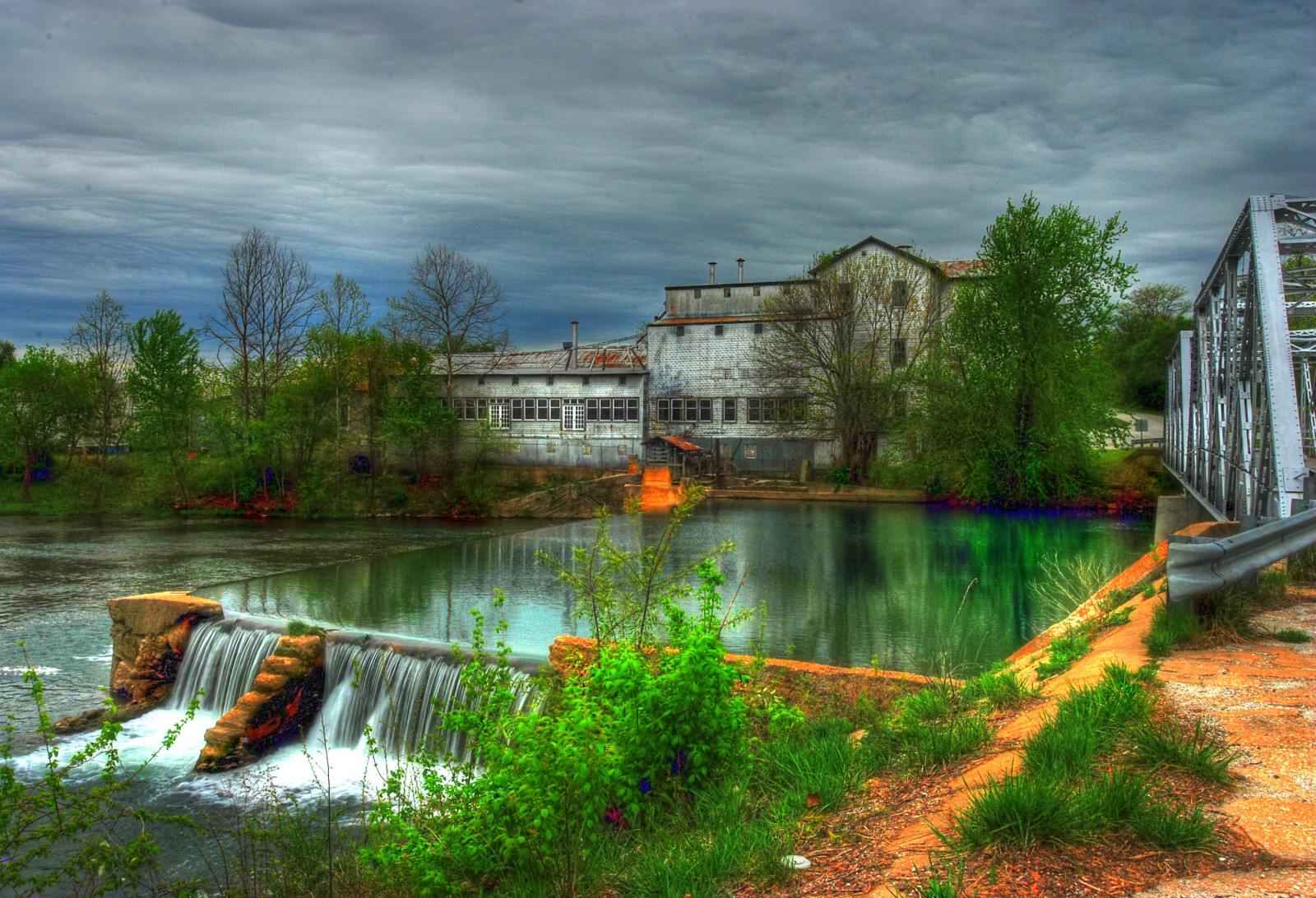 starý, cestovat, most, stromy, letní, dovolená, nebe, oranžový, Spojené státy americké, jezero, odraz, zelená, textura, mlýn, voda, Krásná, tráva, mraky, Amerika, krajina, rybník, Nikon, Středozápad, barvitý, hezký snímek, jasný, venkovní, skvělý, země, rezavý, beautifullight, klidný, staré budovy, ohromující, kaluž, oldmill, Ozarks, HDR, Městečko, Ozark, hořící, pozdní odpoledne, povzbudivý, afternoonsky, outdoorphotography