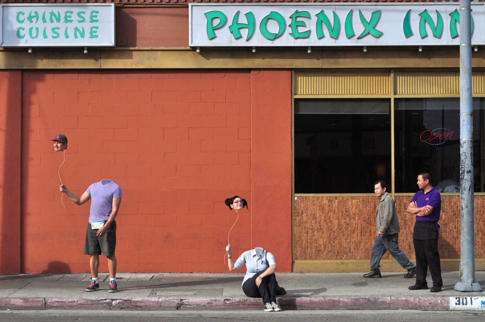 senza testa, losangeles, Chinatown, palloncino, surreale, teste, paranormale, più grande della vita, cucina cinese, Phoenixinn, Krockymeshkin, Willyroberts, Lucymirando