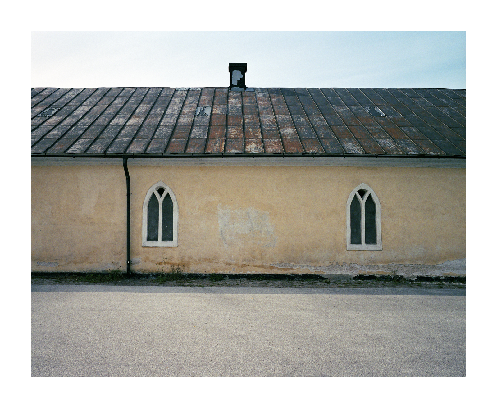 okno, budova, nebe, Dům, stodola, Švédsko, Visby, kaple, majetek, střecha, film, Gotland, prošlý, fasáda, 6x7, dálkoměr, 120, vlastnictví, mediumformat, 65mm, mamiya7ii, urbanfragments, fujinph400