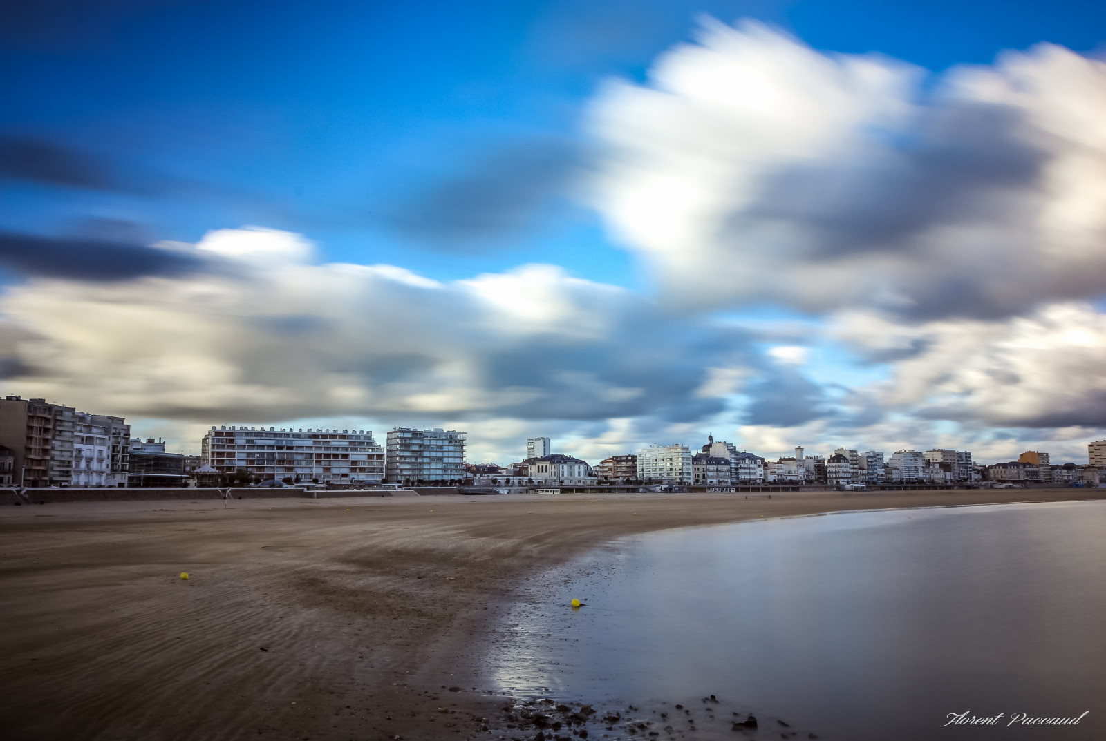 nebe, mrak, moře, horizont, voda, tělo z vody, odraz, během dne, pobřeží, atmosféra, Atmosféra Země, ráno, meteorologický jev, pobřeží, slunečnímu záření, oceán, panoráma města, pláž, uklidnit, večer, písek, kupa, krajina, počítač tapeta, vlna, město, fixed link, řeka