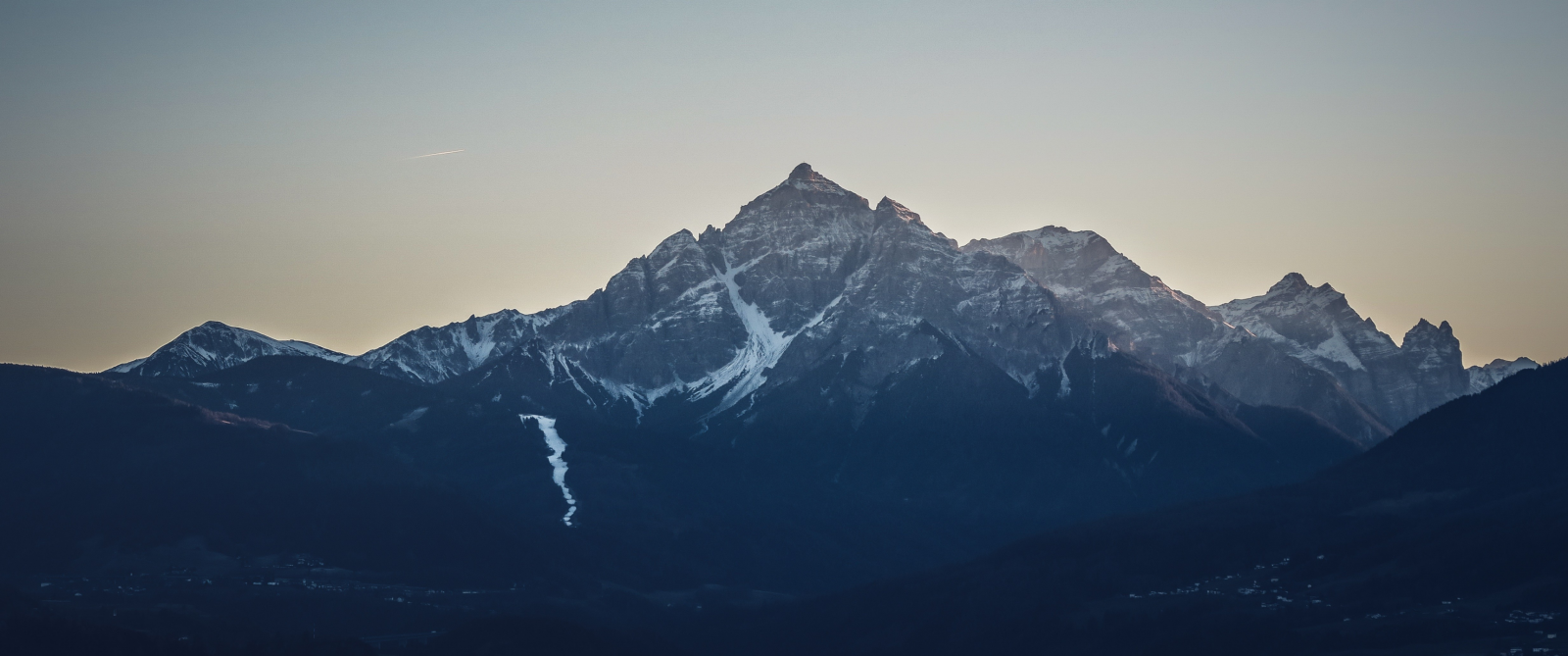 Montagnes, la nature, neige, lever du soleil, Matin, brouillard, horizon, Ultra large, Alpes, sommet, plateau, crête, nuage, Montagne, Aube, Phénomène atmosphérique, Relief terrestre, Forme de relief, caractéristique géographique, chaîne de montagnes