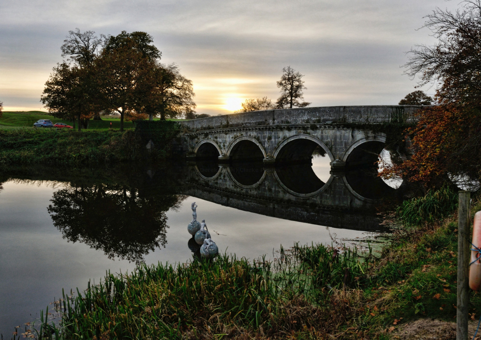 krajina, západ slunce, moře, město, noc, voda, městský, odraz, nebe, vozidlo, fotografování, mraky, zelená, modrý, most, moderní, řeka, slunce, panoráma, Irsko, soumrak, doprava, kanál, mír, Soumrak, klid, strom, scenérie, bluehour, cestovat, den, flickr, posvátný, svítání, osvětlené, fotografie, městský život, design, moderní, výlet, fotky, mezník, scénický, nikond5000, traveldestination, venkov, vodní, derekkiwiclarke, derekclarke, elevatedview, rozvalený, highangleview, cestování a turismus