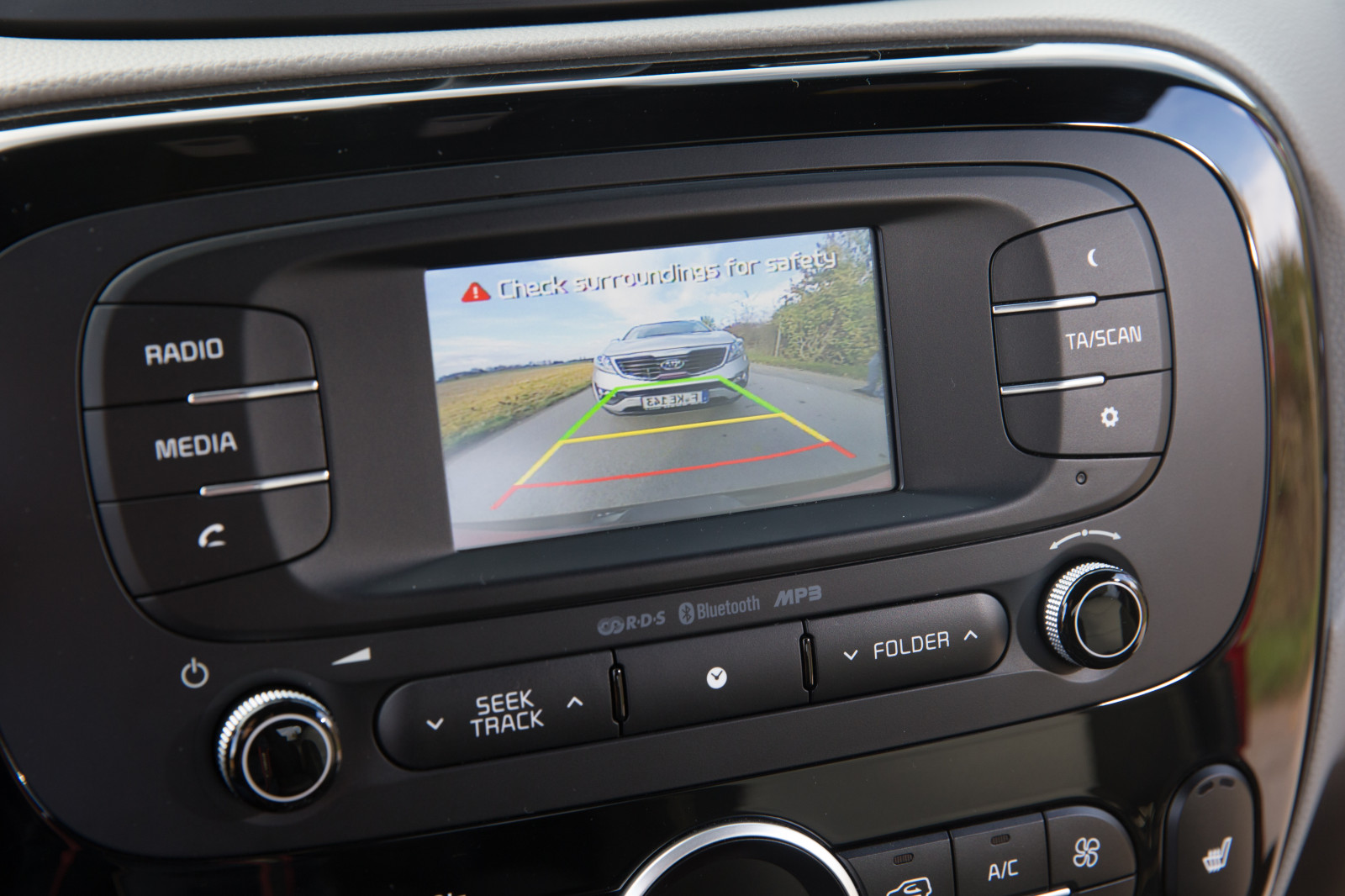 auto, vozidlo, 2015, limuzína, Kia, netcarshow, netcar, obrázky vozidel, photo auto, Duše Europe version, pozemní vozidla, automobil make, kompaktní vůz, výkonné auto, sportovní užitkové vozidlo, střední velikost auta, Ford Motor Company