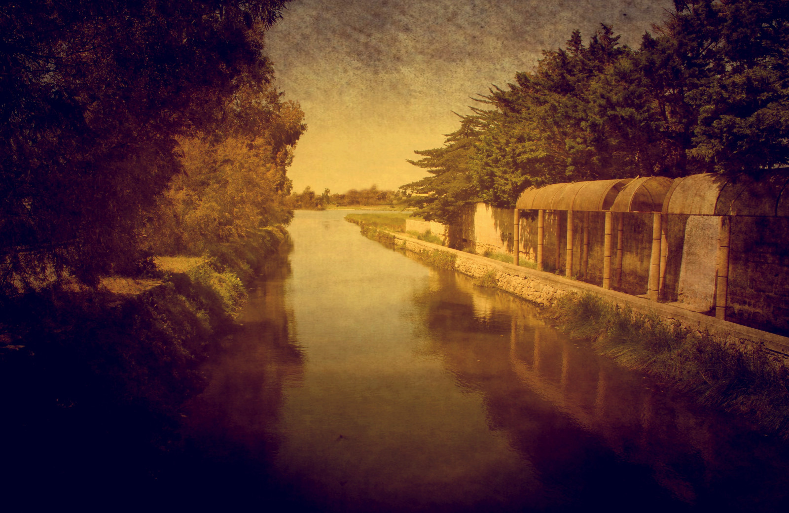 sollys, landskab, solnedgang, nat, natur, afspejling, solopgang, aften, morgen, tåge, flod, struktur, atmosfære, skumring, lys, efterår, daggry, sæson, mørke, fiume, fataetoile, cinziaarizzo, atmosfærisk fænomen, vandveje, salento