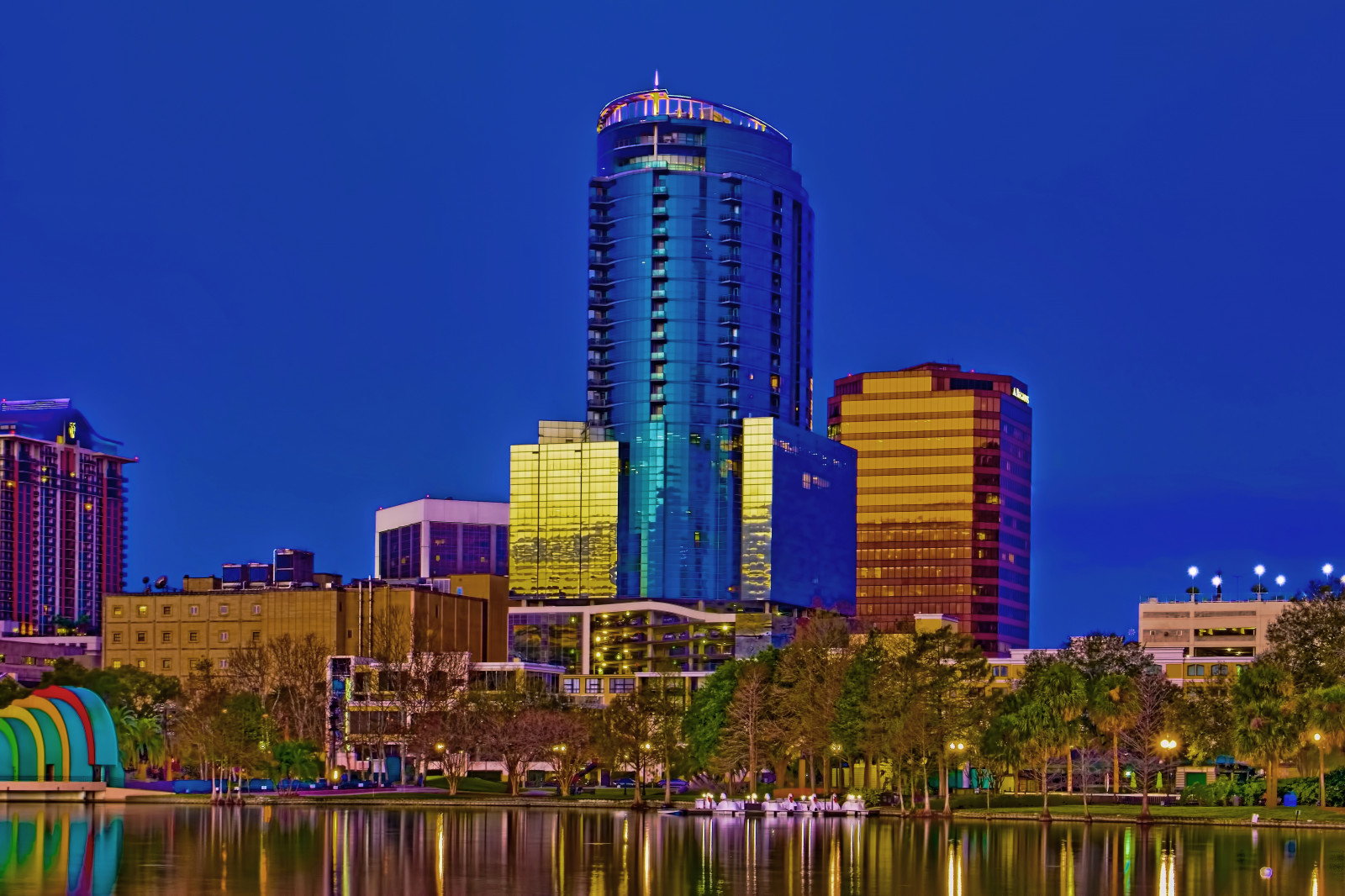 città, paesaggio urbano, notte, architettura, acqua, urbano, costruzione, riflessione, cielo, Hotel, orizzonte, grattacielo, sera, Torre, Stati Uniti d'America, crepuscolo, metropoli, Metro, Florida, Orlando, longexposure, densità, albero, centro, Bluehour, metropolitano, Cosmopolita, condominio, punto di riferimento, giorno, Orange County, immobiliare, highrise, area urbana, attrazione turistica, sfondo del computer, area metropolitana, Zona residenziale, palazzone, uso misto, centralflorida, lo stato del sole, reflectiononwater, sede centrale, distretto centrale degli affari, proprietà commerciale, Lacitybeautiful, Ufficio commerciale