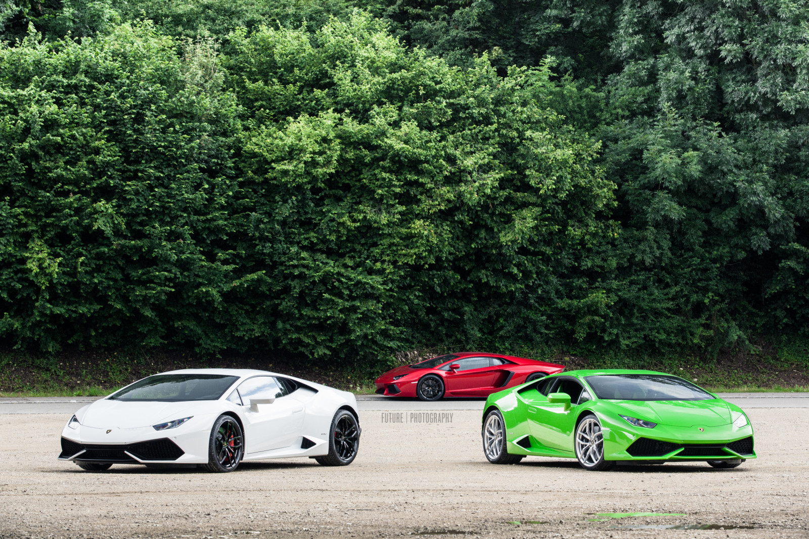 bílý, Itálie, auto, Červené, vozidlo, silnice, fotografování, zelená, žlutý, Lamborghini, Lamborghini Aventador, dítě, Švýcarsko, Lamborghini Gallardo, sportovní auto, voiture, výkon auta, Hypercar, růž, limuzína, Vzácný, Budoucnost, Nový, jeden, rostlina, Italia, focení, kolo, cars, První, lp, italie, okraj, superauto, nejlepší, bianco, obrázek, výhradní, coche, verde, worldcars, v10, Lambo, v12, Aventador, omezený, Huracan, suisse, lp700, pozemní vozidla, automobilového designu, automobilový exteriér, luxusní vůz, rodinný vůz, motorové vozidlo, městské auto, Ithaca, lp610, zadní, exclusif, longitudinale, automotive wheel system