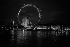 デスクトップ壁紙 : 黒と白, 闇, モノクロ写真, 光, 空, 地球の雰囲気 