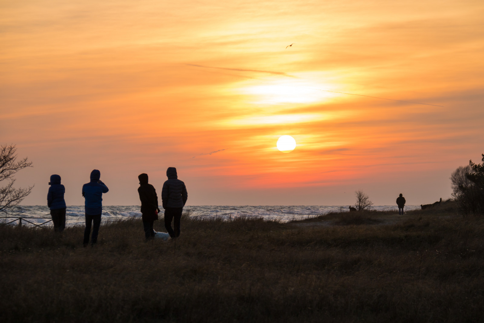 slunečnímu záření, západ slunce, moře, kopec, voda, nebe, svítání, večer, ráno, pobřeží, slunce, horizont, soumrak, mrak, bouřlivý, hora, počasí, svítání, nebe, solnedg ng, vatten, v der, hav, moln, kust, exif modelu canoneos760d, geocountry, Kamera aby kánon, geocity, Model fotoaparátu canoneos760d, geostate, geolocation, EXIF čočka efs18200mmf3556is, exif aby kánon, EXIF isospeed 100, exif focallength 90mm, EXIF otvor 63, bl sigt, atmosférický jev, odlesk