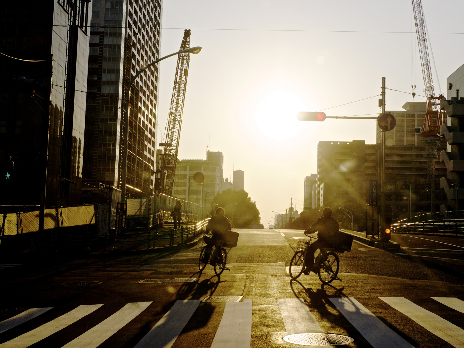 Japan, sollys, solnedgang, by, gade, bybilledet, nat, afspejling, vej, skyline, skyskraber, aften, morgen, skumring, metropol, Tokyo, infrastruktur, lys, downtown, form, cykel, byområde, atmosfærisk fænomen