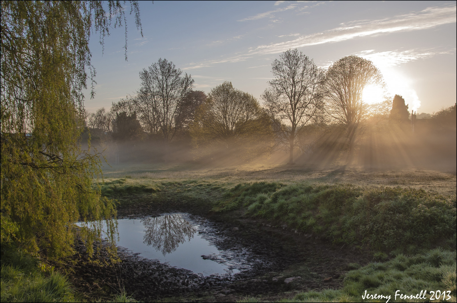 slunečnímu záření, stromy, krajina, les, kopec, Příroda, odraz, tráva, mraky, svítání, ráno, mlha, mráz, řeka, údolí, divočina, rybník, 2013, Bristol, mokřadní, světlo, paprsky, strom, podzim, stíny, svítání, Sluneční svit, odrazy, venkov, modrá obloha, brzy ráno, louka, nádrž, nikond90, smět, bažina, venkov, místo výskytu, přírodní prostředí, atmosférický jev, geografický rys, blaisecastleestate, photographybyjeremyfennell, Westcountry, earlymorninglight, blaisecastleestatebristol