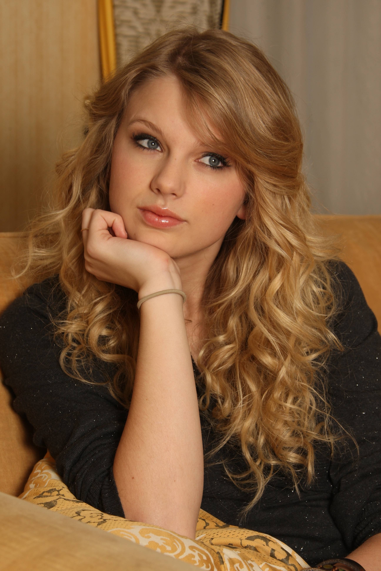 Fondos de pantalla Taylor Swift, rubia, mujer, cantante, ojos azules
