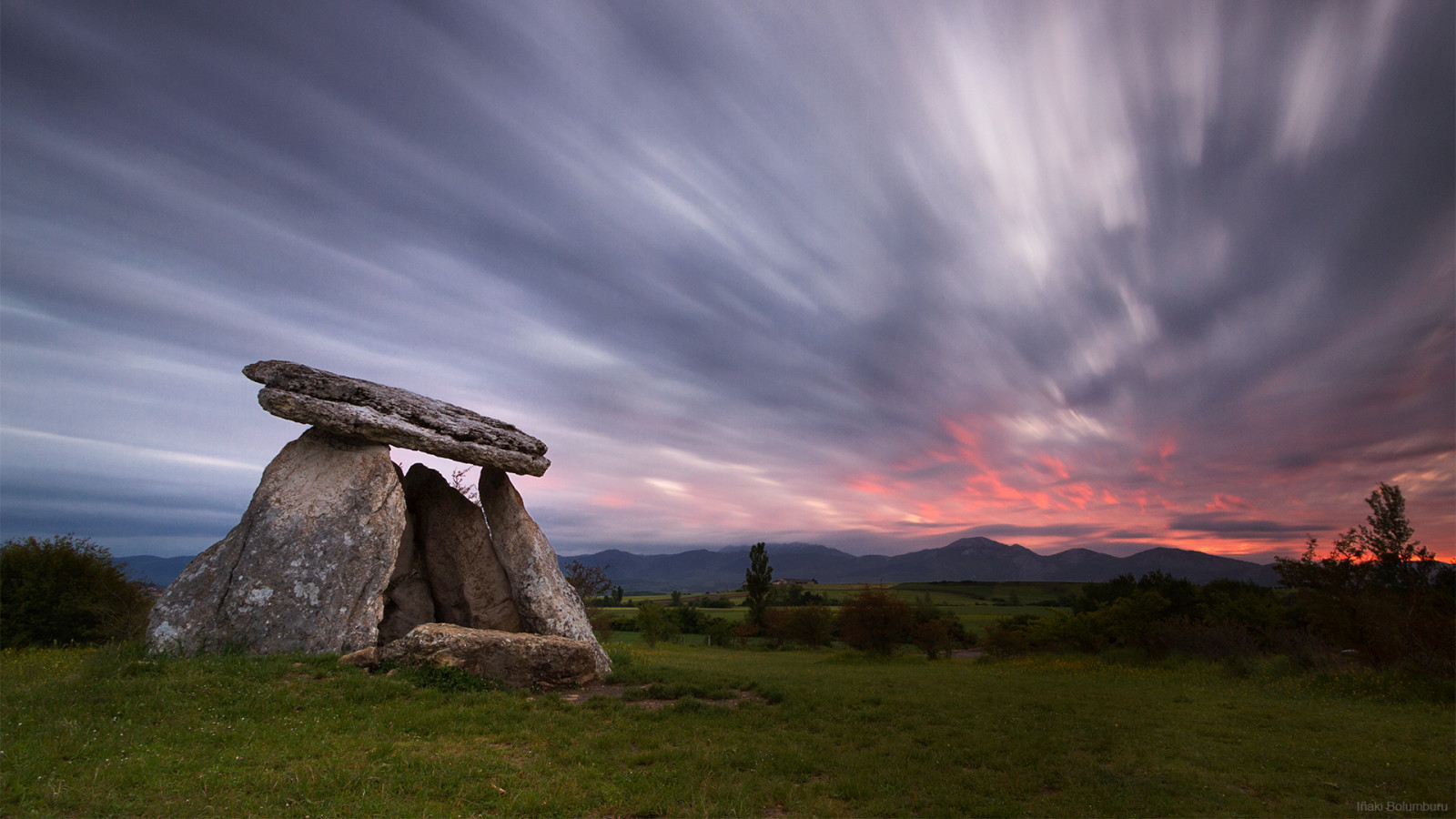 slunečnímu záření, krajina, západ slunce, kopec, Skála, Příroda, nebe, svítání, večer, ráno, Kánon, horizont, láva, soumrak, dlouho, expozice, mrak, hora, svítání, exposicion, larga, Amanecer, eos, 7d, Euskadi, egunsentia, venkov, canonikos, horských reliéf, meteorologický jev, Euskal, Herria, araba, sorginetxe, Salvatierra, Agurain