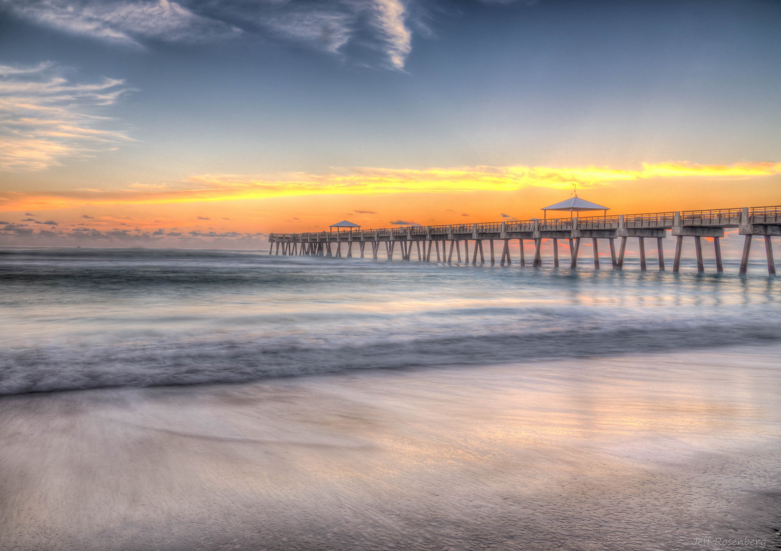 nebe, moře, horizont, molo, oceán, pobřeží, vlna, svítání, svítání, mrak, západ slunce, voda, ráno, atmosféra, soumrak, uklidnit, pobřeží, večer, odraz, pláž, slunečnímu záření, vlnolam, mořská vlna, odlesk, fixed link, slapy, krajina, meteorologický jev