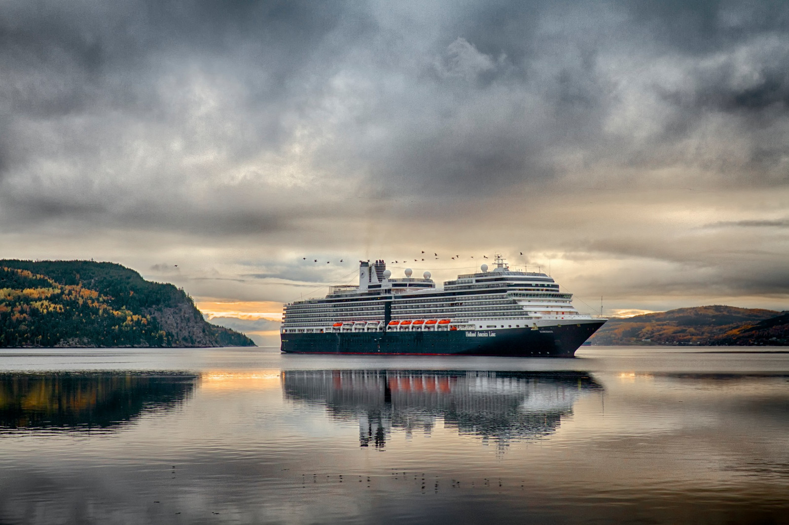 landskab, skib, båd, solnedgang, hav, Bugt, vand, kyst, afspejling, himmel, køretøj, solopgang, aften, morgen, kyst, flod, Canon, horisont, krydstogtskib, fjorden, skumring, Quebec, paysage, Sky, overskyet, daggry, ocean, bølge, fartøjer, leverdesoleil, 7d, Saguenay, labaie, que bEC, rivie re, saguenaylacsaintjean, paysagedusaguenay, saguenaylacstjean, saguenaylandscape, ef1635mmf28liiusm, krydstogtskib, mseurodam, meteorologisk fænomen, passagerskib