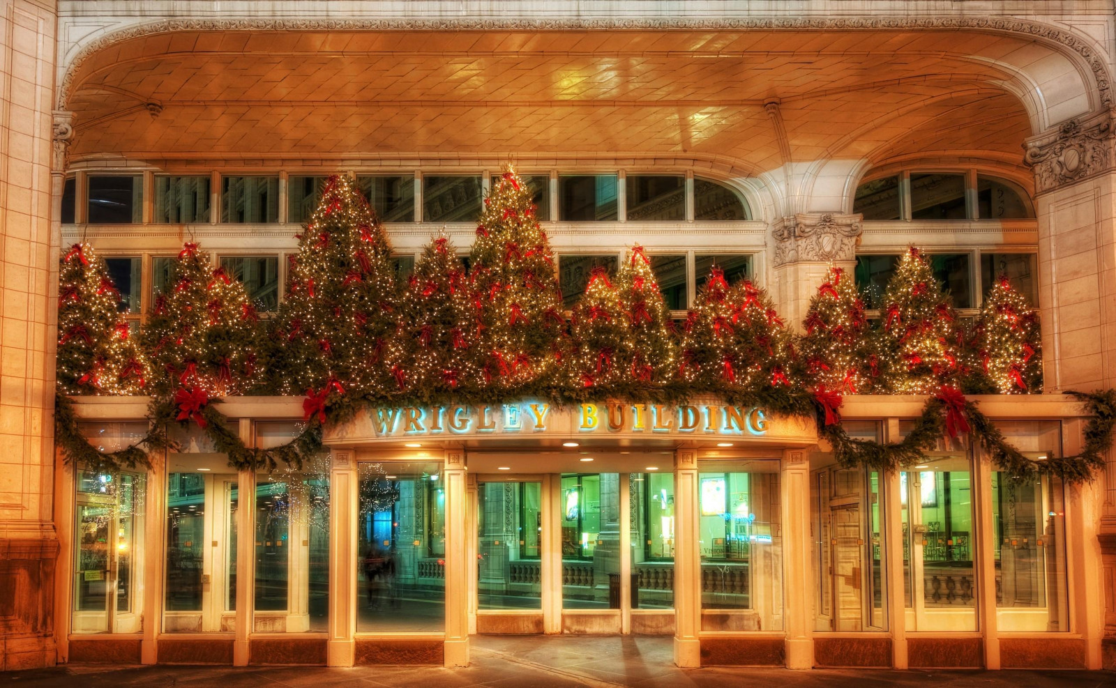 Wallpaper trees, shade, building, entrance, Christmas, holiday