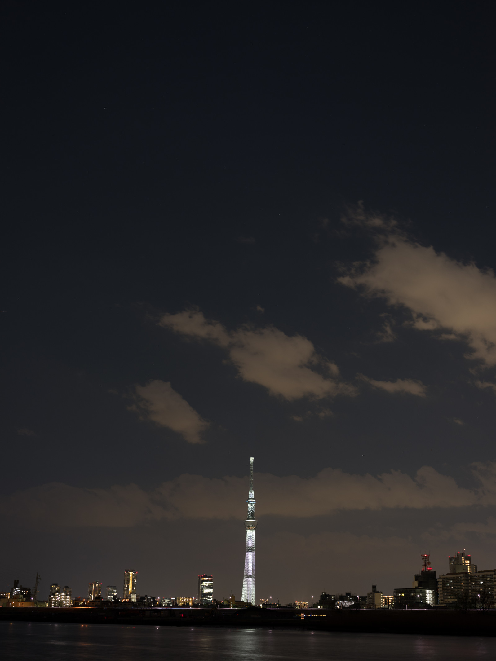 Japan, solnedgang, bybilledet, nat, arkitektur, afspejling, himmel, skyline, aften, tårn, horisont, atmosfære, skumring, Tokyo, Fujifilm, Jp, Skytree, lys, Sky, vejr, daggry, belyst, belysning, fuji, mørke, Fujinon, gf, gf63mm, gf63mmf28rwr, GFX, gfx50s, milepæl, Tokyo Skytree, whitelighting, Horikiri, atmosfære af jord