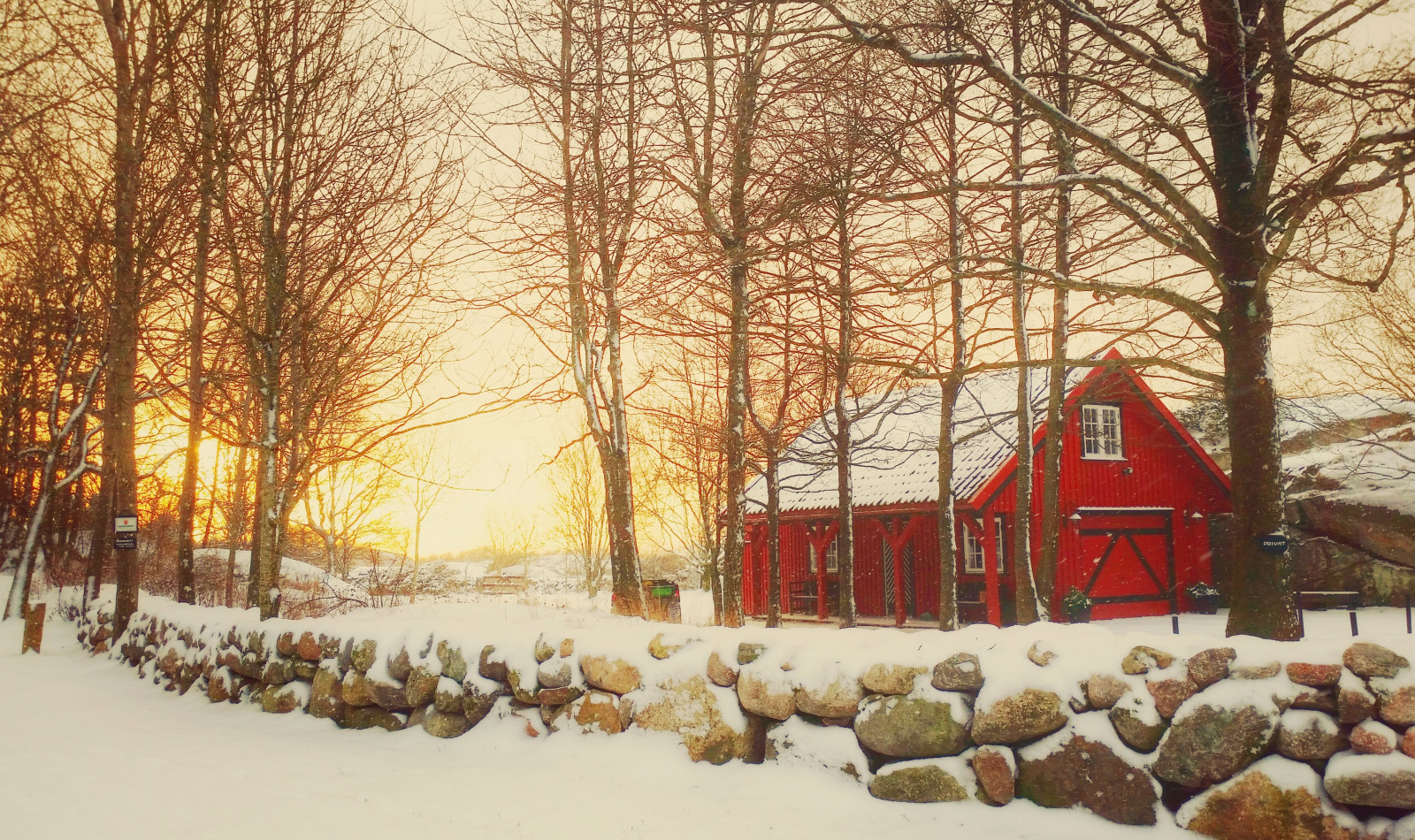 stromy, zima, světlo, západ slunce, nebe, slunce, sníh, Příroda, silueta, Norsko, stodola, plot, krajina, kameny, leden, měkké světlo, TJ mě