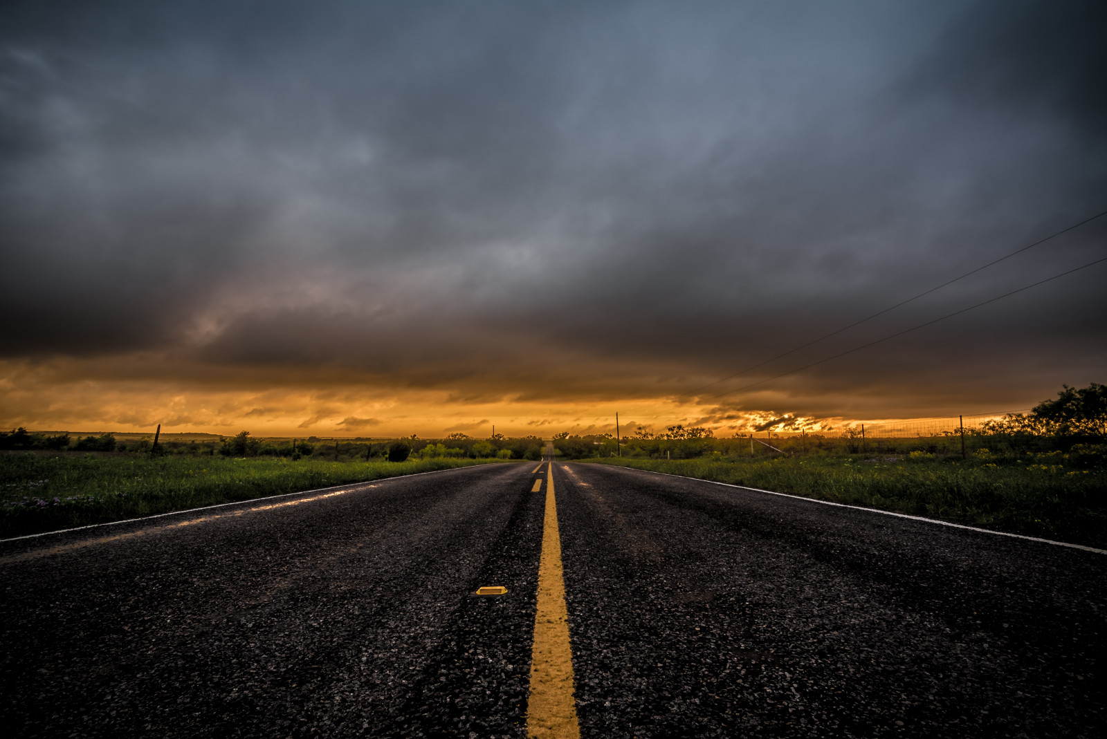vej, gade, solnedgang, Sky, Sol, storm, vejr, gul, sæt, skyer, landdistrikterne, vej, landskab, aften, høj, Nikon, hovedvej, Texas, skinne, marked, gård, tx, Land, stormfuld, linje, Tokina, Beyond, stormclouds, sidevej, rurex, D7100, 1116mm, texploration