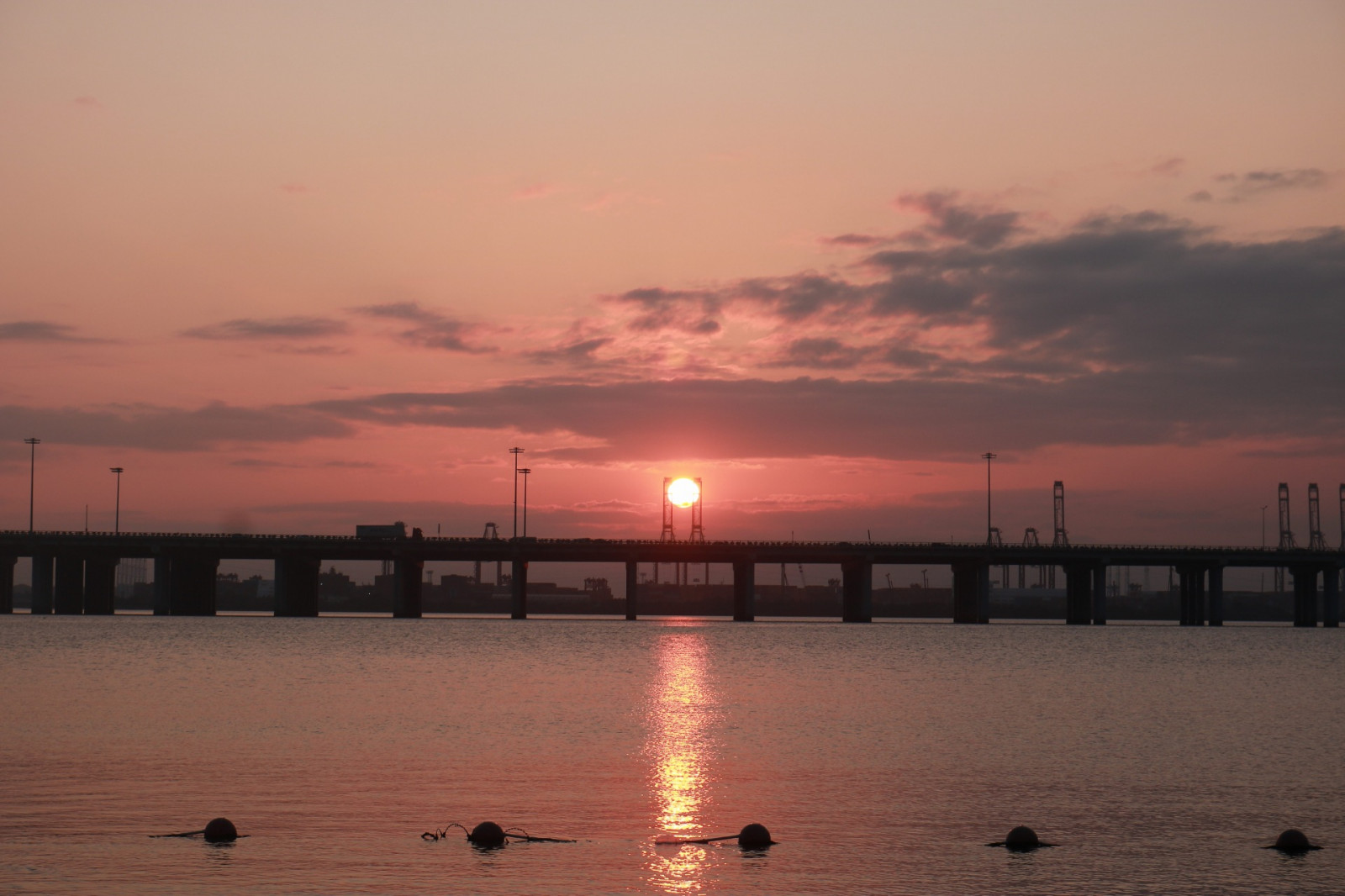 Sol, hav, bro, orange, solnedgang, sunset glow, vand, skyer, himmel