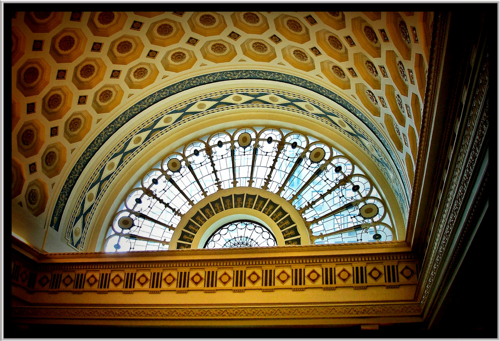 okno, architektura, budova, interiér, symetrie, hotel, historický, oblouk, chůze, kupole, atrakce, DC, cestovat, washington, vchod, de, umění, styl, prohlídka, náměstí, strop, Registrovat, nrhp, onasill, architekt, vnější, hamilton, byzantská architektura, deco, synagóga, Beaux, ubytování, nocleh, Vesmír, Henri, Sibour, stock photography