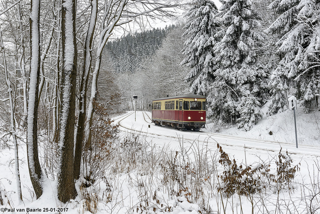 fischst bchen, visstik, fishfinger, Fishstick, hsb, 1870112, Harz, saxonyanhalt, sachsenanhalt, schmalspurbahnen, Harzer, selketalbahn, zima, sneeuw, sníh, led, Studený, kou, Kalte, Schnee, Talbot, Duitsland, deutschland, Německo, DDR, ostalgie, Nikon, D800, trein, vlak, treno, zug, personentrein, stoptrein, cestovat, doprava, přeprava, smalspoor, schmalspur, narrowgauge, Bimmelbahn, Schmalspurbahn, klassiek, klasický, stopa zvěře, spoorlijn, Spoorwegen, železnice, železnice, železnice, Eisenbahn, Ferrovia, Ferrocarril, chemindefer, Motorwagen, motorové vozidlo, triebwagen, motorová nafta, motorový vůz, eisenbahnromantik, romantik, eisfeldertalm hle