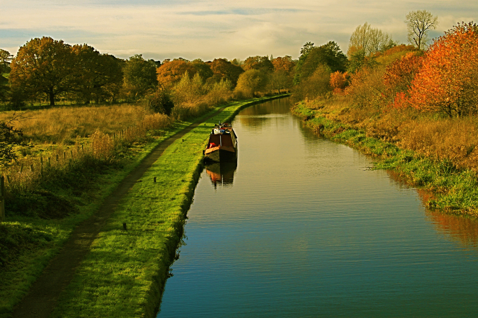 krajina, lidé, zvěř, květiny, jezero, voda, Příroda, odraz, tráva, nebe, večer, ráno, řeka, dějiny, Kánon, Lístky, křoví, kanál, banka, kultura, Liverpool, mokřadní, strom, podzim, list, rostlina, Kachny, budovy, růže, vodní tok, kanál, flickrunitedaward, zátoka, nádrž, flickraward, geotagged, anawesomeshot, platinumheartaward, flickrstruereflection1, blueribbonwinner, odlesky, 08, Chester, cheshire, worldtrekker, venkov, vodní, tělo z vody, Merseyside, Mersey, lužní, katedrál, jakostí1, oneterry, churchs, touraroundtheworld, Runcorn, Budov, Geo lat 53233262, Geo lon 2881258, riparian zone