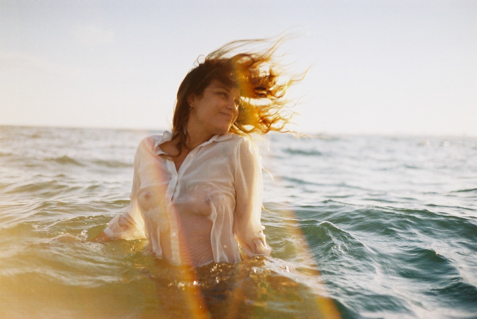 światło słoneczne, Model, morze, woda, Wybrzeże, plaża, lato, Cycki, Toronto, obiektyw, Osoba, Sutków, 35MM, nagi, wakacje, romans, punkt, piękno, ocean, migotać, fala, seksowny, widzieć, przez, piersi, Stanowiska ludzkie, sesja zdjęciowa, interakcja, Hanlans