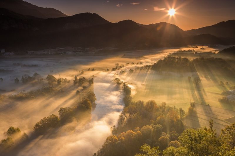 Солнечный лучик, пейзаж, закат солнца, Холм, море, озеро Солнечный лучик, пейзаж, закат солнца, Холм, море, озеро