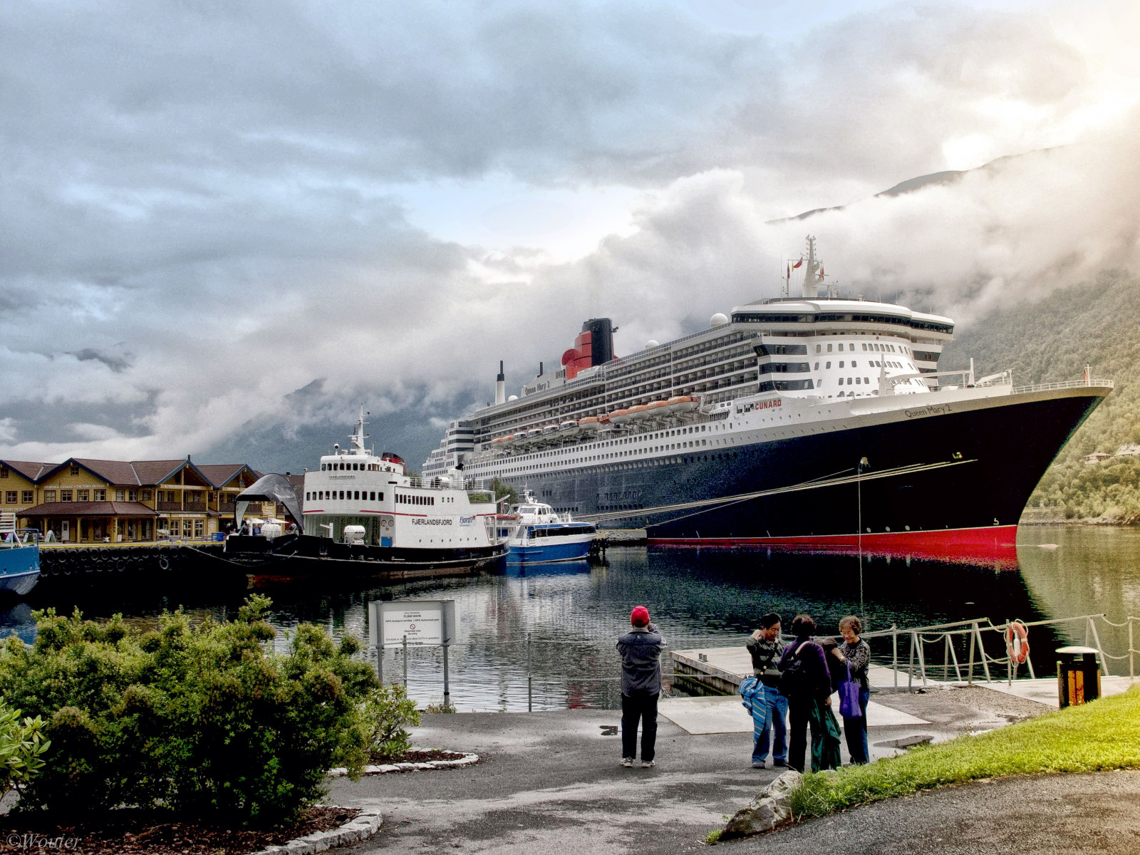 svět, plavba, voda, Norsko, lodě, bota, norge, vakantie, velký, dovolená, loď, lodě, Norsko, čára, Noruega, britský, Skandinávie, Norwayinanutshell, prázdnin, queenmary2, Cunard, wouter, Wout, skandinávský, podvod, největší, fjorden, Prázdnin, Fom, noorwegen, Vložky, Schip, Groot, 345, Cruiseschip, Plamenem, Aurlandsfjorden, Camon, G10, Mřížkou, Flvvalley, Passagiersschip, simplysuperb, woutervanwijngaarden, woutvanwijngaarden, canonpowershotg10, woutvanwijngaardenbaarn, Lijnschip, Noorwegenineennotendop, woutervanwijngaardenbaarn, Oneofourbestvacations