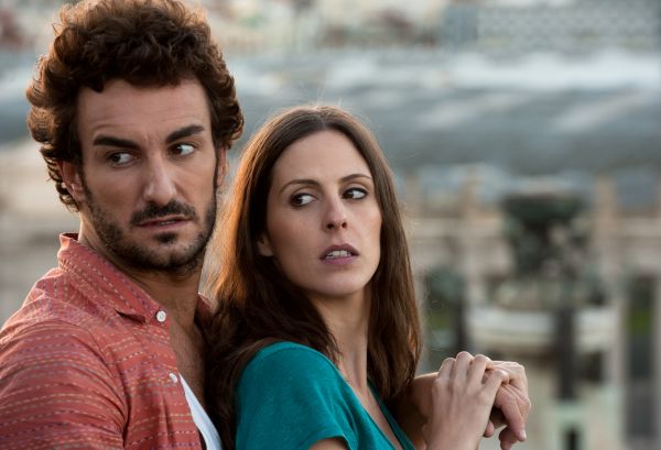 Barcelona,comet rose,love stories,couple,comedy