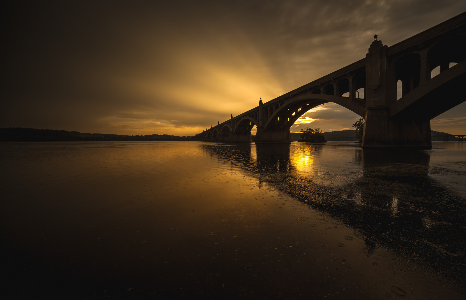 sollys, solnedgang, hav, nat, vand, afspejling, regn, solopgang, aften, morgen, kyst, bro, flod, Sol, Canon, horisont, skumring, sunburst, stativ, lys, fredfyldte, vidvinkel, Sky, smuk, 5dmarkii, rokinon, 14mm, gylden, blød, lukker, frigøre, columbiawrightsville, prime, sidst, daggry, ocean, bølge, mørke, atmosfærisk fænomen