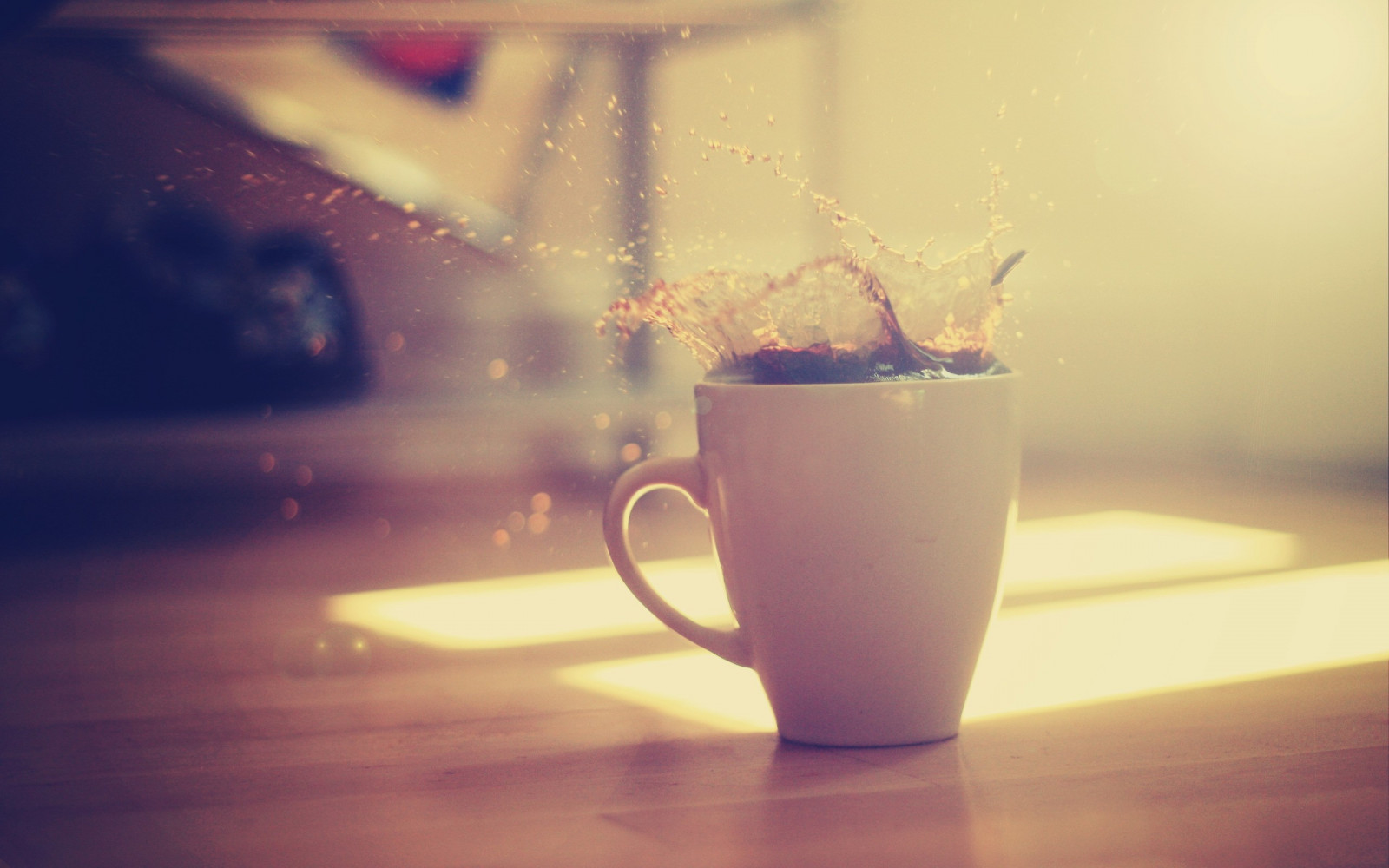การสะท้อน, สีน้ำเงิน, กาแฟ, ดื่ม, เช้า, ถ้วย, เบา, สี, แสง, รูปร่าง, 2560x1600 px, การถ่ายภาพมาโคร