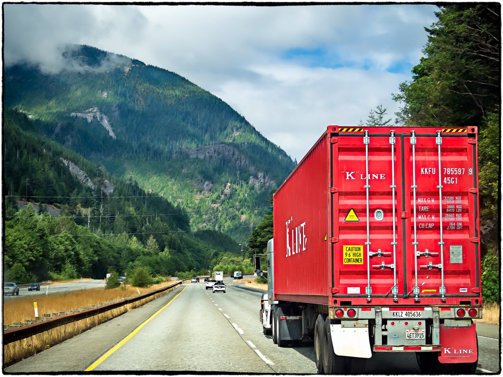 dřevo, modrý, stromy, Červené, nebe, hnědý, bílý, Černá, hory, barva, zelená, žlutý, kov, kámen, mraky, Photoshop, krajina, bod zmizení, den, availablelight, ocel, perspektivní, Olympus, olistění, powerlines, přeprava, wa, nik, ACR, asfalt, dojem, carwindow, Topas, cascademountains, M43, layermask, EM5, digitalsensor, Aspectratio43, LR5, colorefex2, pppainting, Macphun, piccure, 35100mmf4056, Noiselessspro, 35mmaov70mm, Povfromotéky