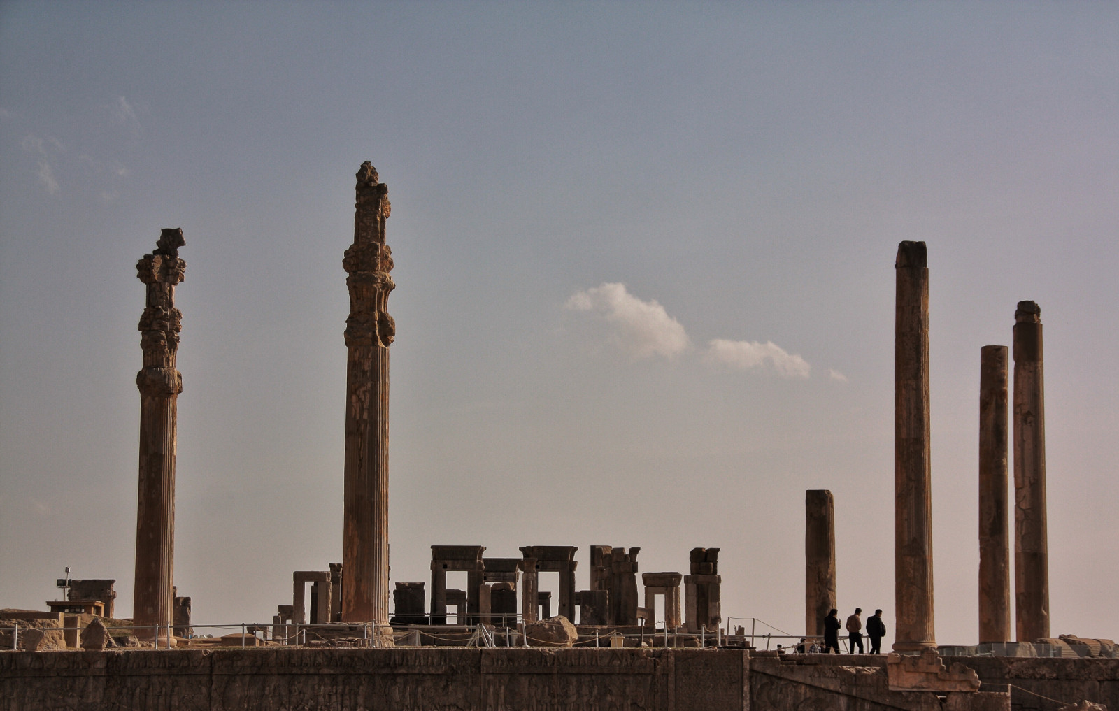 Wallpaper : city, architecture, building, sky, column, world, Iran : A astonishing photo showing a beautiful scenery. Its tones are just striking and blend perfectly. Its layout looks fantastic, with the features are also extremely defined.