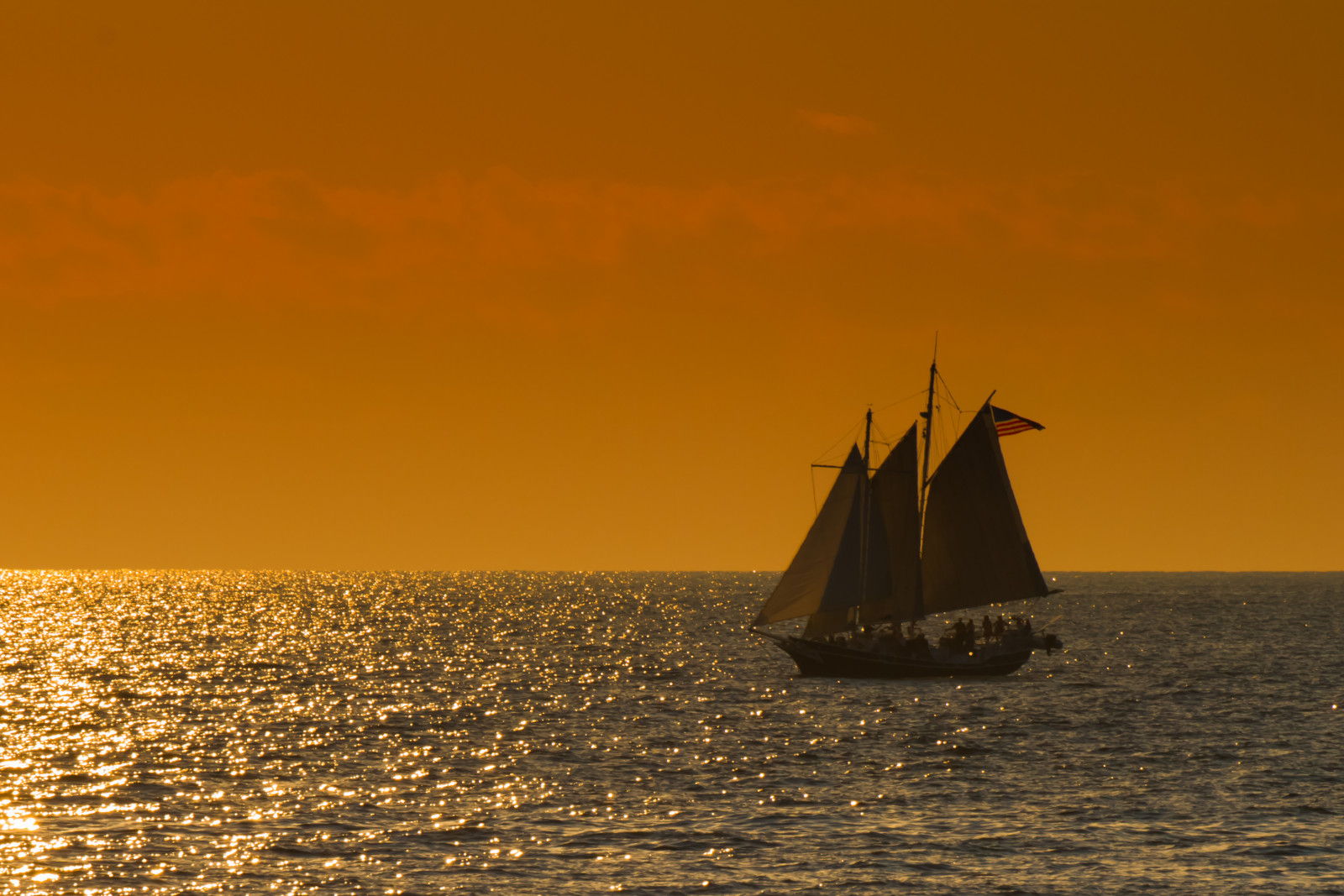 tiếp xúc lâu, du lịch, ánh sáng, Hoàng hôn, mùa hè, hình nền, kỳ nghỉ, Bầu trời, trái cam, mặt trời, Ngọn hải đăng, nhà ở, Hồ, Jason, bờ biển, Nước, Thời tiết, màu vàng, đêm, Đám mây, Thuyền buồm, Photoshop, Canon, máy vi tính, điểm, vui vẻ, nhiếp ảnh, tối, thuyền, YAHOO, cát, Ngày, thuyền buồm, ít, bảo vệ màn hình, ngoài trời, Hoàng hôn, Michigan, Cảm hứng, Đen, Du lịch, hồ Michigan, Nhiều lần phơi sáng, trong sáng, khám phá, Hồ bạc, 7ngày, Nik, Dslr, Sanddune, Người lái tàu, HDR, kênh, Năm 2010, Grandhaven, Hình ảnh cổ, Littlesablepointlighthouse, Khám phá, 1585, Anawesomeshot, Bestplaces, Colorefx, Hình ảnh cảm hứng, Nikcolorefx, Dự án, Hdrefx, Mrachina, Nikhdrefx, Wwwinspiredphotographydsmcom, W4nd3rl0st