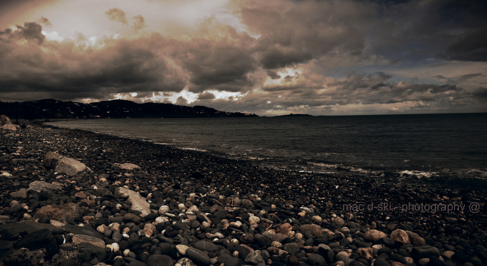 sollys, landskab, solnedgang, hav, vand, klippe, natur, kyst, himmel, sten, skyer, strand, berolige, storm, aften, kyst, horisont, atmosfære, klipper, Irland, Zeus, KUNST, Sky, smuk, ocean, bølge, krop af vand, vind-bølge, eire, meteorologisk fænomen, macdskiphotography, fænomen, darkclouds, angryclouds, meansea, coastal and oceanic landforms