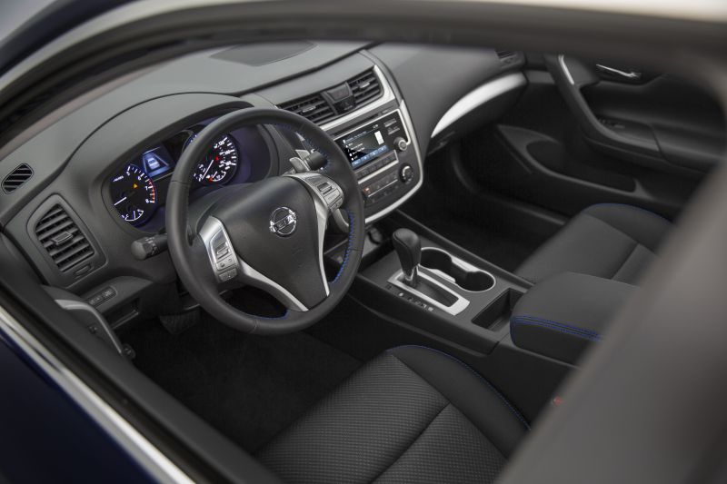 auto, vozidlo, Nissan, limuzína, netcarshow, Volkswagen auto, vozidlo, Nissan, limuzína, netcarshow, Volkswagen