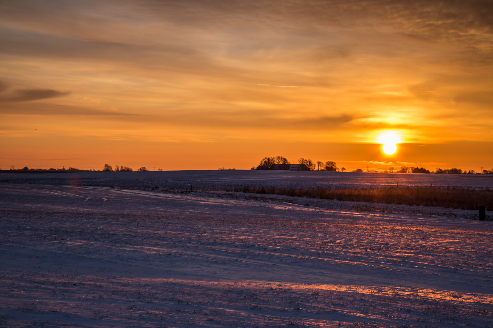 slunečnímu záření, krajina, západ slunce, moře, pobřeží, odraz, nebe, sníh, zima, pláž, svítání, večer, ráno, pobřeží, slunce, horizont, soumrak, mrak, svítání, oceán, vlna, sn, Vinter, venkov, landsbygd, soluppg ng, s dersl tt, landskap, exif modelu canoneos760d, geocountry, Kamera aby kánon, geocity, Model fotoaparátu canoneos760d, geostate, geolocation, EXIF čočka efs18200mmf3556is, exif aby kánon, exif isospeed 200, exif focallength 50mm, EXIF otvor 10, morgon, odlesk, tělo z vody, mořská vlna