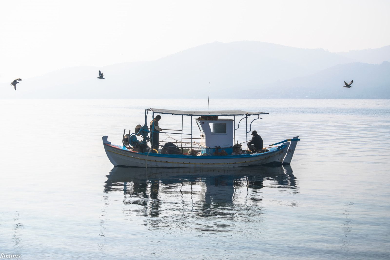 เช้า, ทะเล, หมอก, ภูเขา, มีหมอก, เรือ, ตกปลา, ชาวประมง, ทะเลอีเจียน, ความเงียบสงบ, กรีซ, ความเงียบสงบ, สงบ, เรือตกปลา, สงบ, mytilene, mistymorning, Aegeansea, Siminis