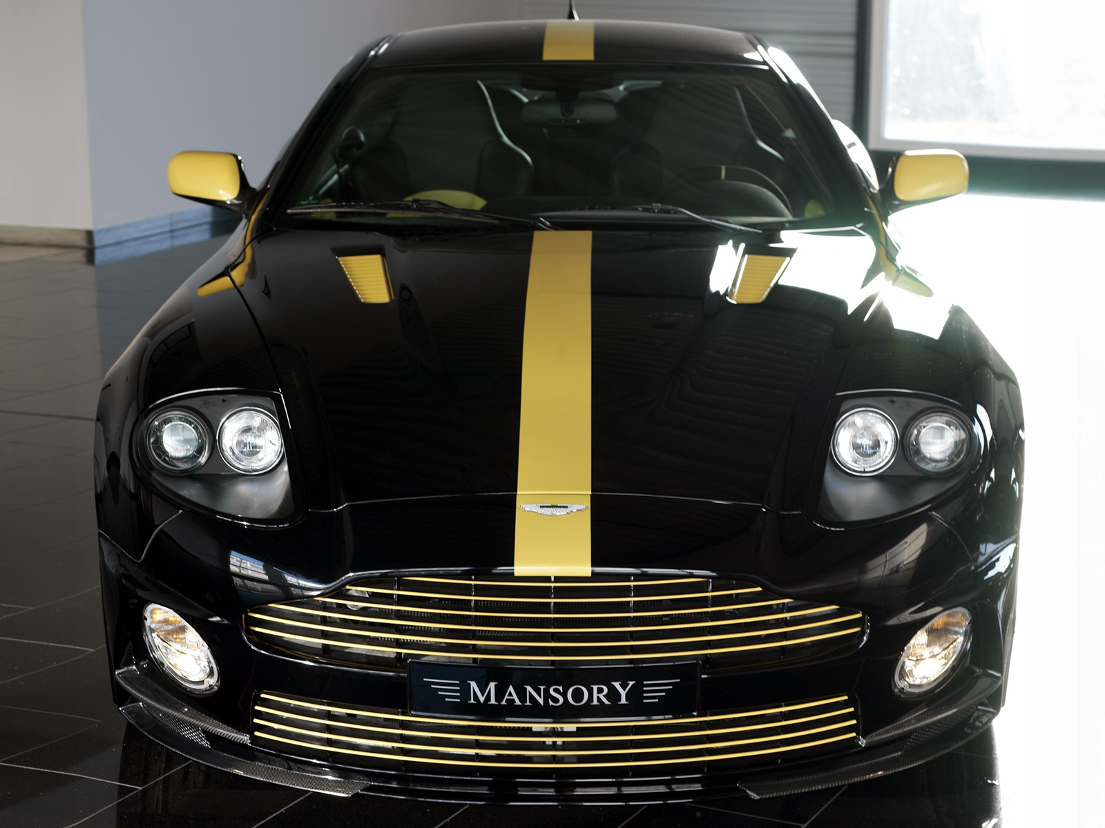 Černá, auto, vozidlo, sportovní auto, Mansory, Aston Martin, Aston Martin DBS, výkon auta, Porazit, Aston Martin Vanquish, 2005, kolo, auto, superauto, pozemní vozidla, automobilového designu, automobilový exteriér, závodní auto, automobil make, luxusní vůz, nárazník, aston martin dbs v12, čelní pohled, Spyker C8