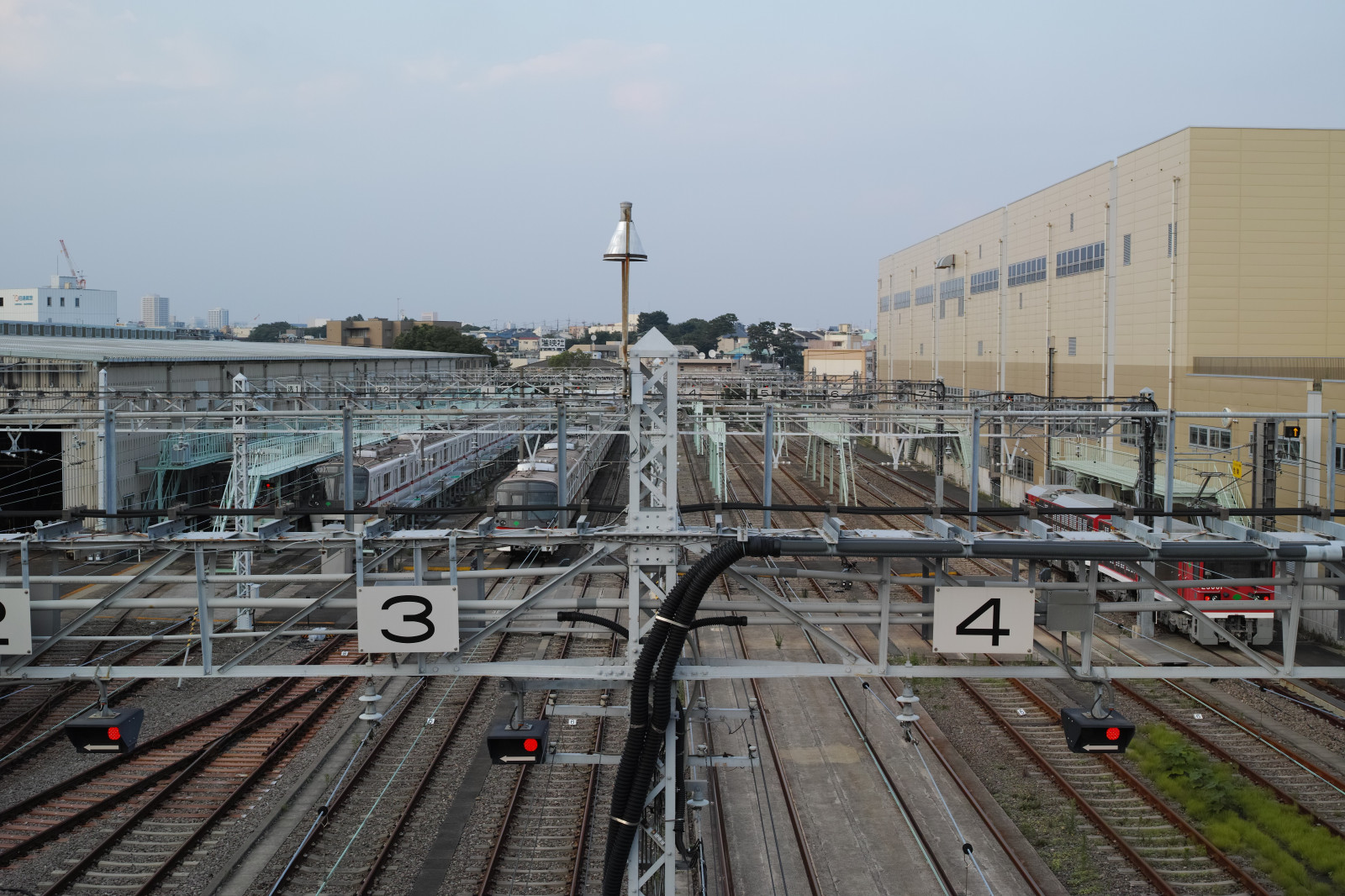 bybilledet, køretøj, tog, togstation, konstruktion, Quattro, hovedvej, stadion, Overføring, transportere, Tokyo, struktur, arena, infrastruktur, downtown, spore, sigma, dp, DP2, dp2quattro, dp2q, sport mødested, racerbane, offentlig transport, jernbanetransport