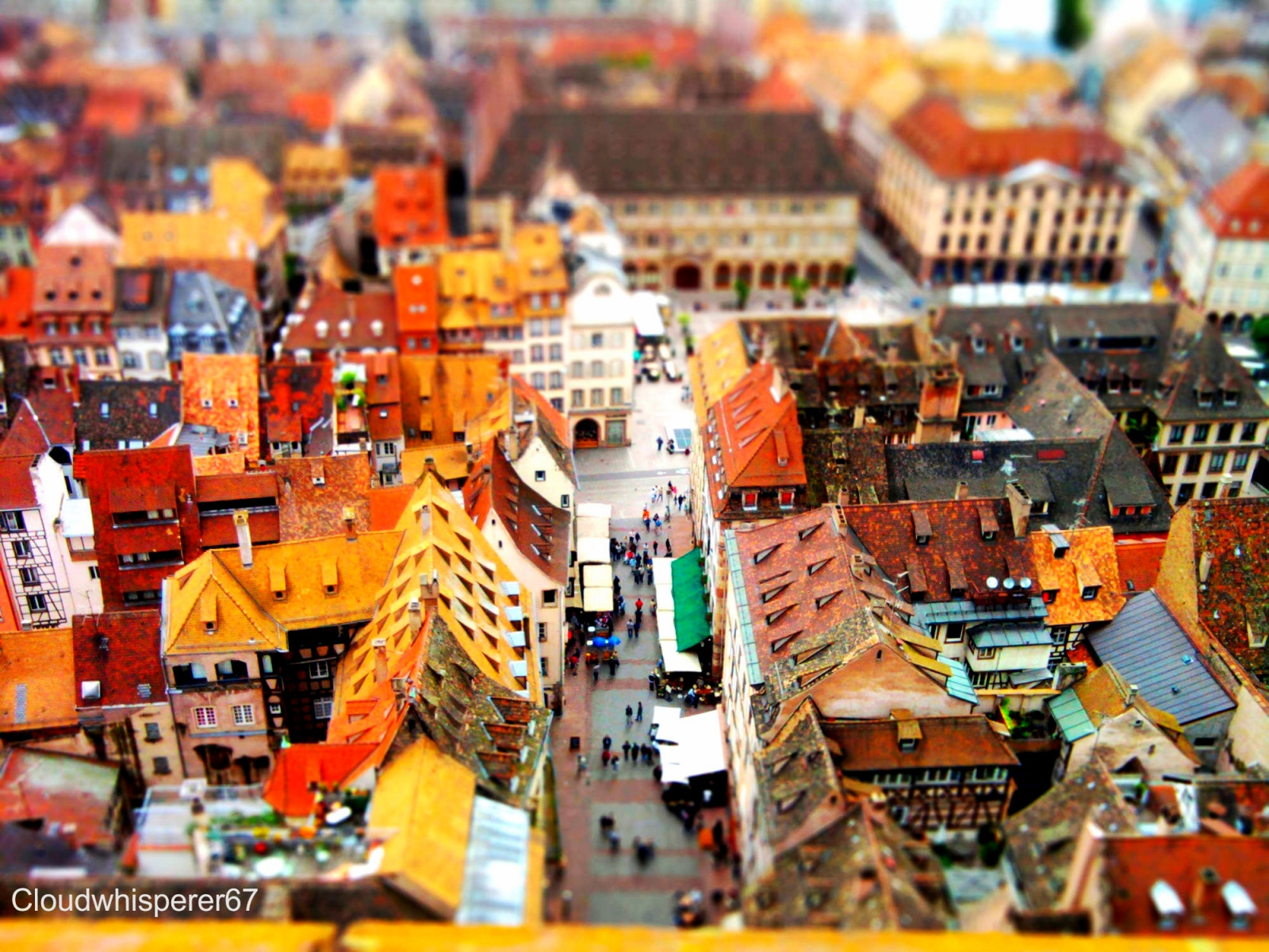 verden, fra, by, huse, tag, lys, sommer, himmel, mennesker, Sol, sløring, Frankrig, KUNST, landskab, sjovt, Legetøj, fotografering, by, miniature, høj, landskab, varm, Europa, Europa, flickr, bybilledet, tæt, placere, katedral, kunstnerisk, lille, bokeh, smukke, Sony, kapital, store, pris, Flytte, Solrig, Cybershot, sløret, Strasbourg, cathedrale, Alsace, Lille bitte, verdener, romantisk, farvet, usædvanlig, 12, capitale, dejlig, scape, Raphael, tilt, utrolig, effekt, farvet, Jouet, petit, haut, effet, legetøjslignende, TiltShift, urbanarte, cloudwhisperer, flickraward, flickraward5, flickrawardgallery, HX9V, cloudwhisperer67